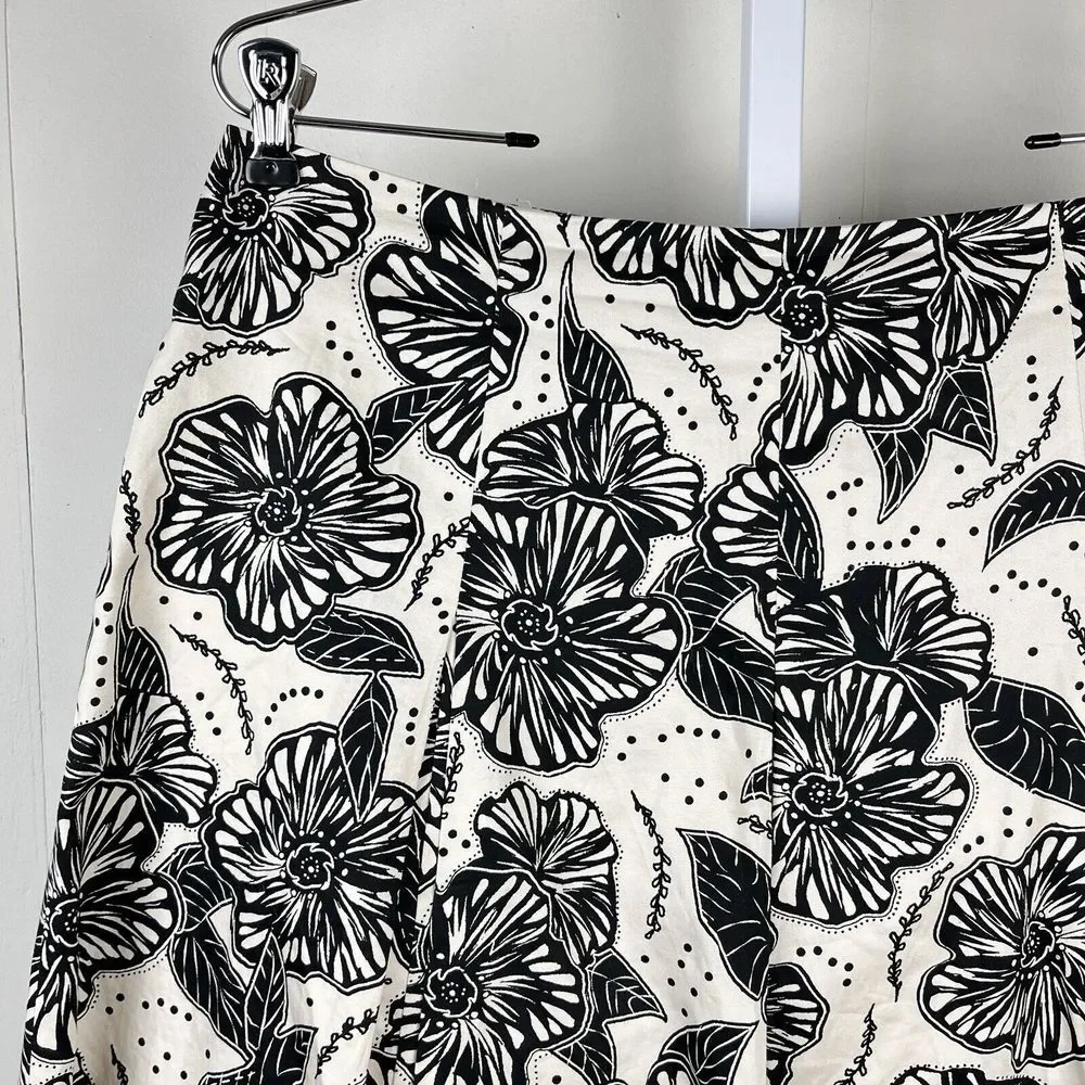 Charter Club Pleated Midi Skirt Cream Black Floral Flower A-Line‎ Womens Size 8